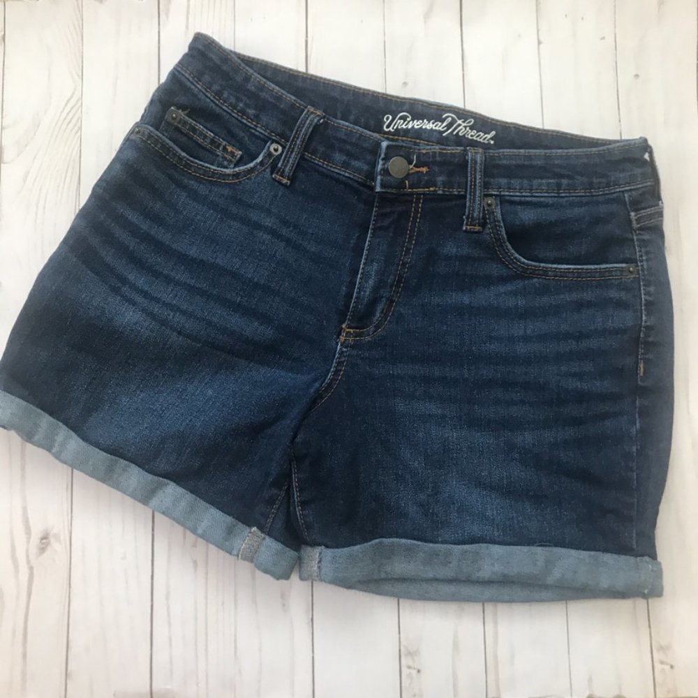 Universal Thread Cuffed Denim Shorts Size 6 - Picture 5 of 7